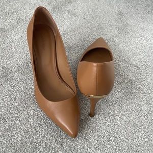 Calvin Klein Gayle Pointy Toe Classic Pumps Size 8.5